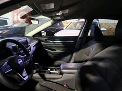 نيسان ألتيما